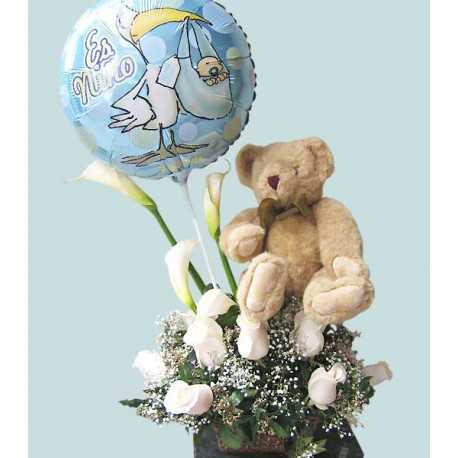 Canasta 12 Rosas, 4 Calas, Osito Peluche, Globo (Niño)