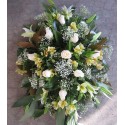 1 Cubre Urna, 12 Rosas, 8 Ramas de Liliums/ 2 Flores por Tallo, Alstromerias