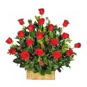 Canasta de 18 rosas para ocasiones especiales