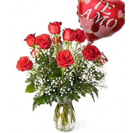 1 Florero de Vidrio, 12 Rosas, Globo (Te Amo)