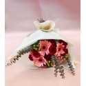 Ramo 10 Rosas, 6 Gerberas, hypericum, gypsophila y eucalipto