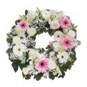 1 Corona, 10 Rosas, 8 Gerberas, 8 Liliums