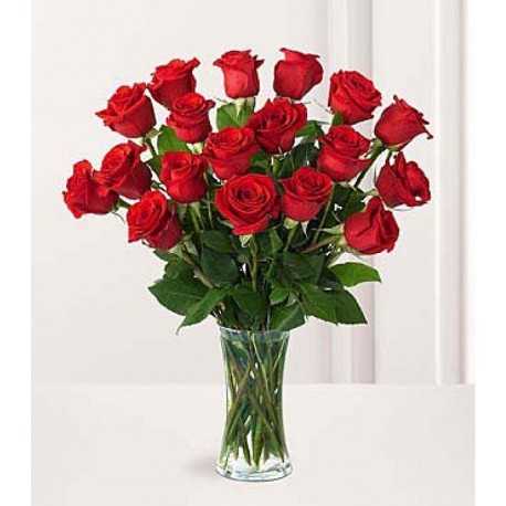 1 Florero de Vidrio, 18 Rosas