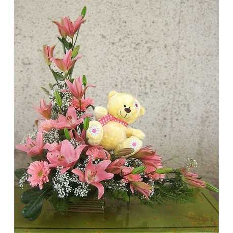 1 Arreglo en Ikebana 8 Liliums y 7 Gerberas + Osito Peluche